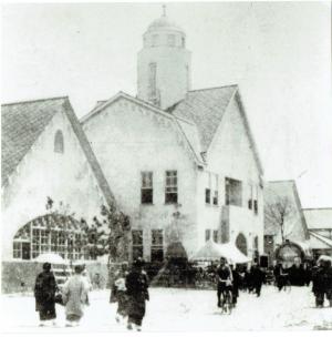 粟ヶ崎遊園本館